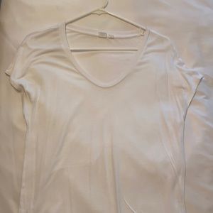 Gap Scoop Neck Tee